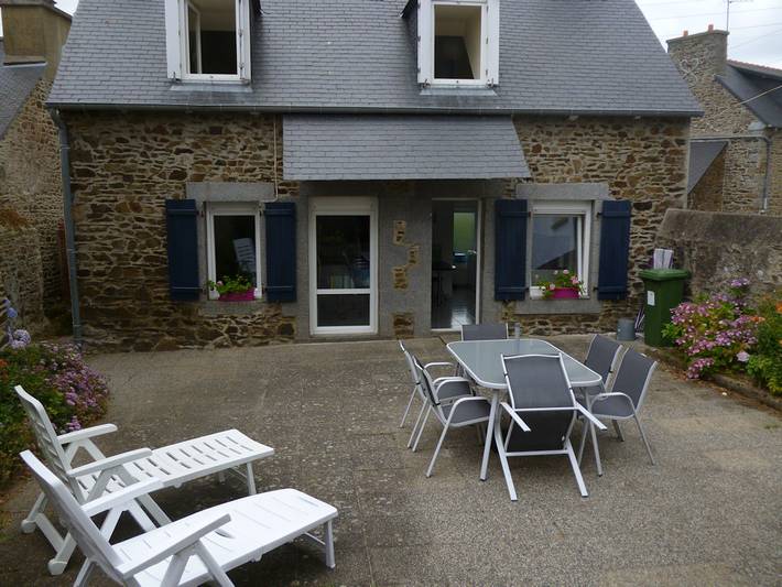 Gîte pour 5 personnes, avec terrasse à Étables-sur-Mer - 3