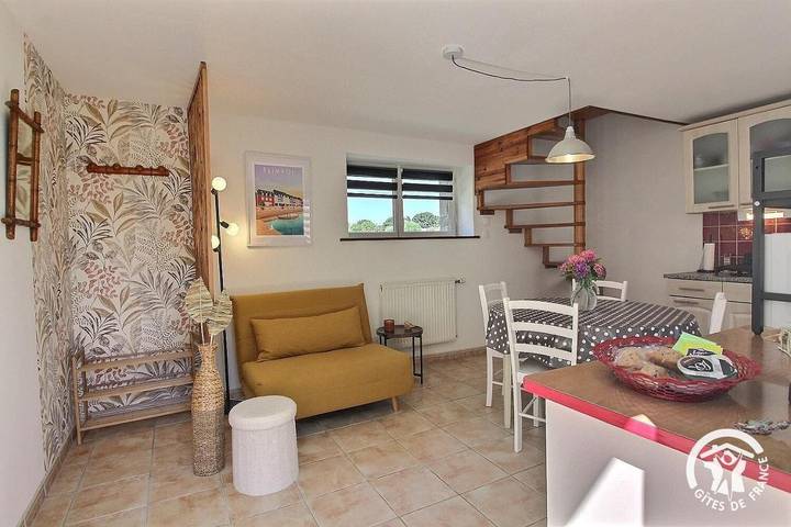 Maison de vacances pour 3 personnes, avec jardin et terrasse, animaux acceptés