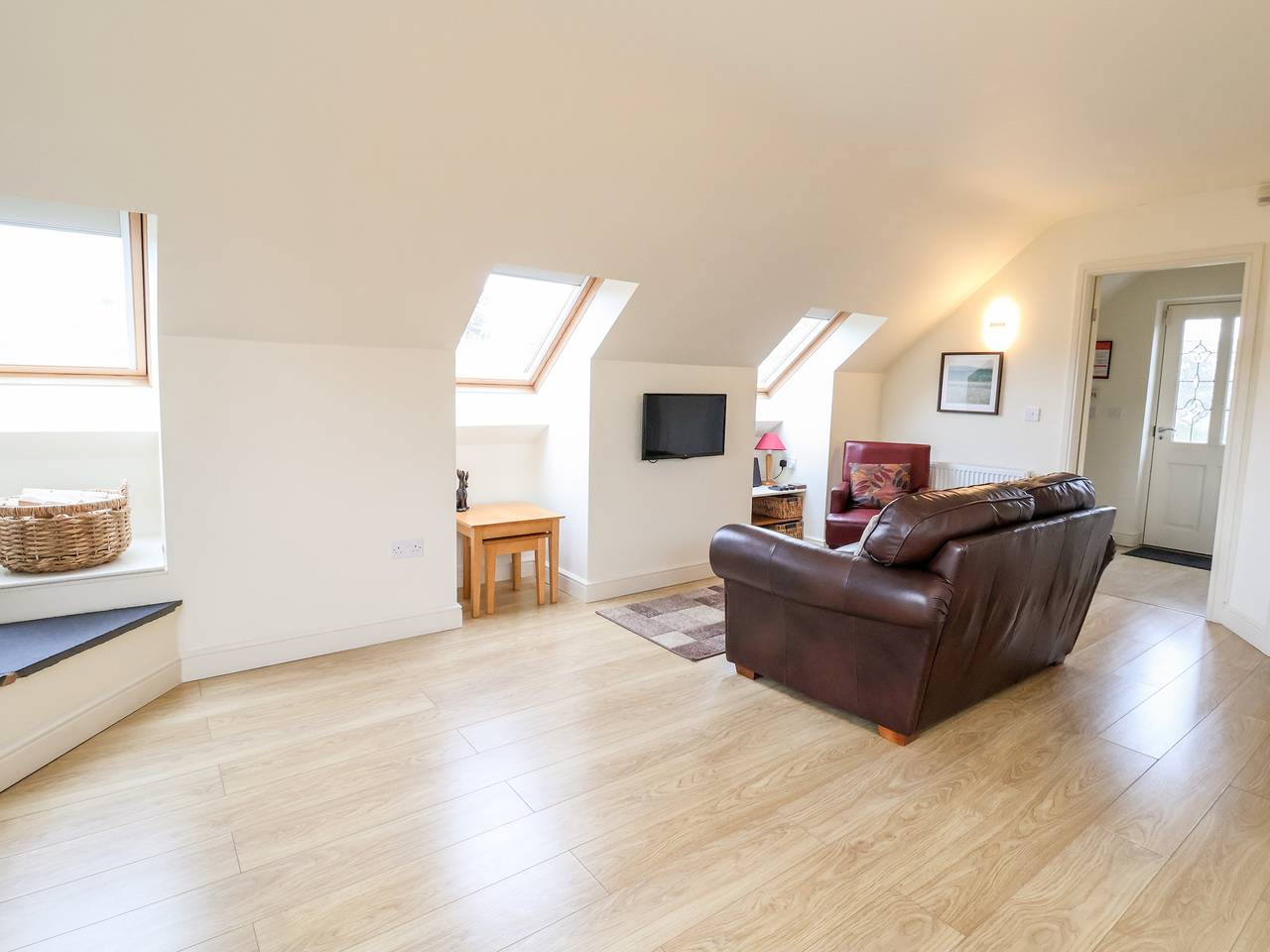 Entire apartment, Tyn-y-Mynydd Bach in Flintshire