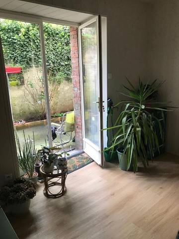 Cottage pour 2 personnes, avec jardin et terrasse à Brioude
