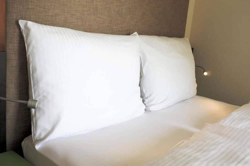 Ganze Wohnung, Bendorf Hotel by Belvilla Doppelzimmer in Bendorf, Landkreis Mayen-Koblenz