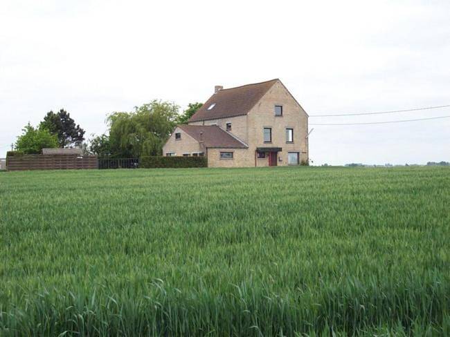 Location de vacances pour 12 personnes, avec jardin à Furnes