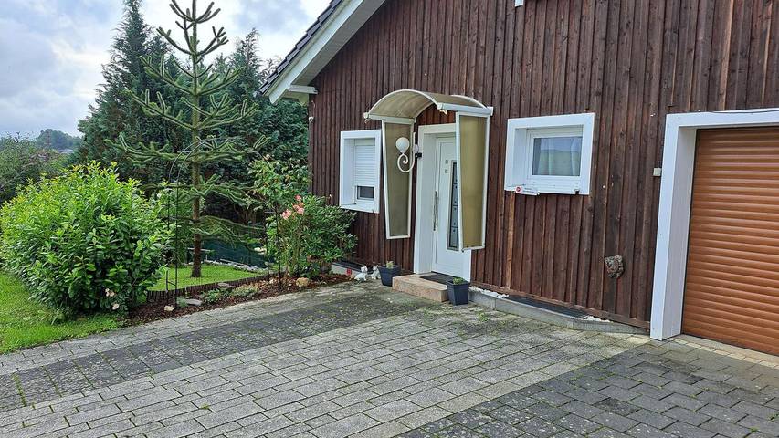 Ferienwohnung für 4 Personen, mit Balkon und Garten