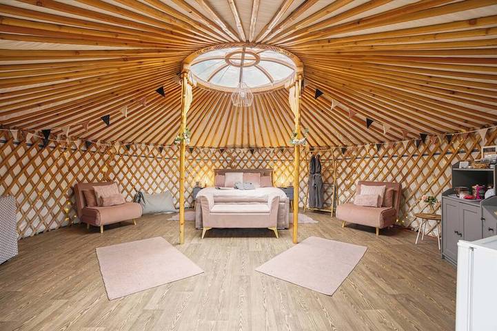 Camping for 6 people, with Hot tub and Terrace in Norfolk
