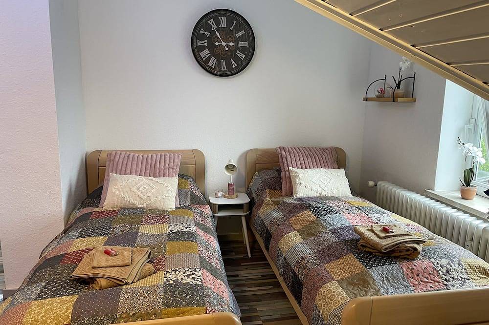 Ganze Wohnung, Apartment Küche Bad Gartenblick in Reinsfeld, Landkreis Trier-Saarburg