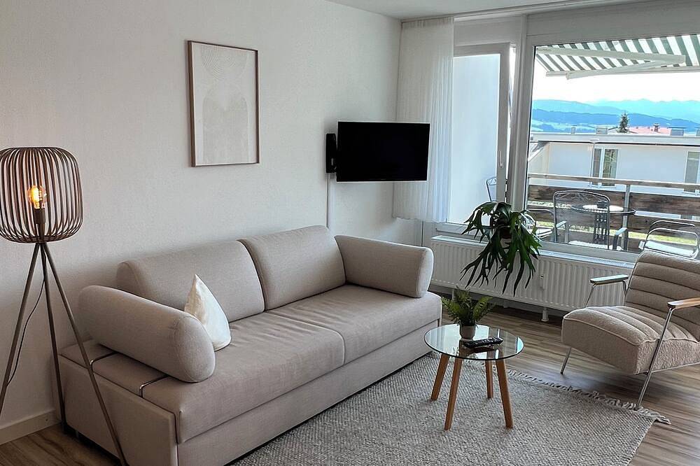 Ganze Wohnung, Ferienwohnung Alpenruhe mit Pool & Sauna als Startpunkt für Ausflüge im Allgäu in Scheidegg, Bayerisch Schwaben