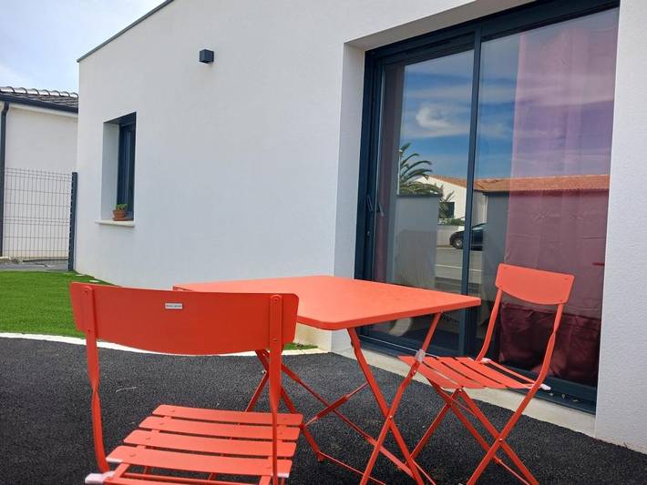 Gîte pour 4 personnes, avec terrasse à Soubise - 3