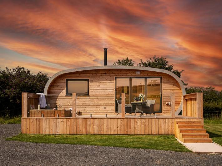 Hütte für 2 Personen, mit Whirlpool und Garten in England - 2