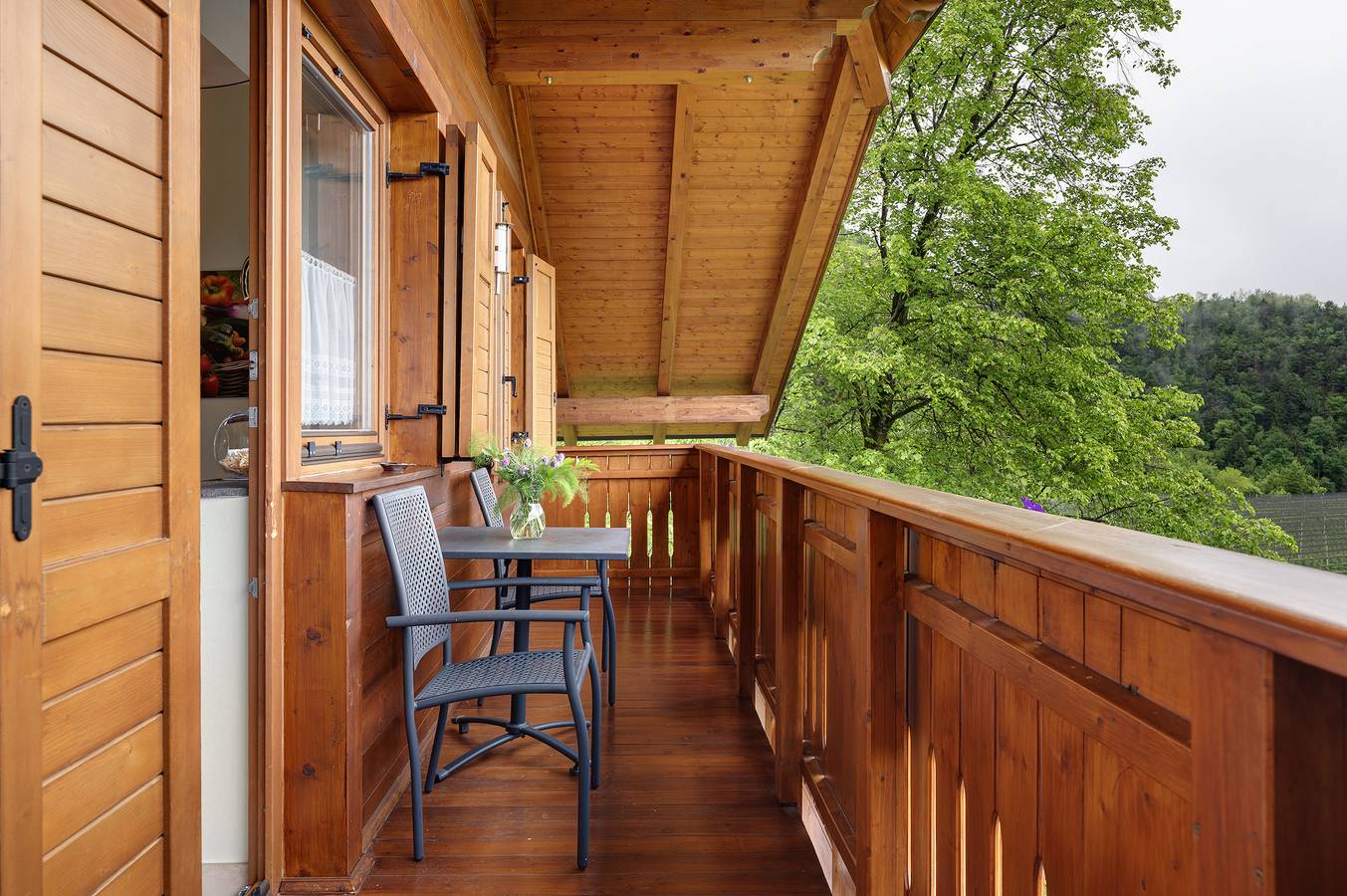 Entire apartment, Apartment 'Sonnblick' with Mountain View, Shared Garden and Wi-Fi in Leifers, Val d’Ega