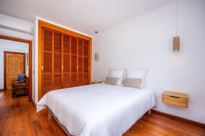 Villa Tramuntana con vistas al mar, Wi-Fi y aire acondicionado in Costa d'en Blanes, Calvià