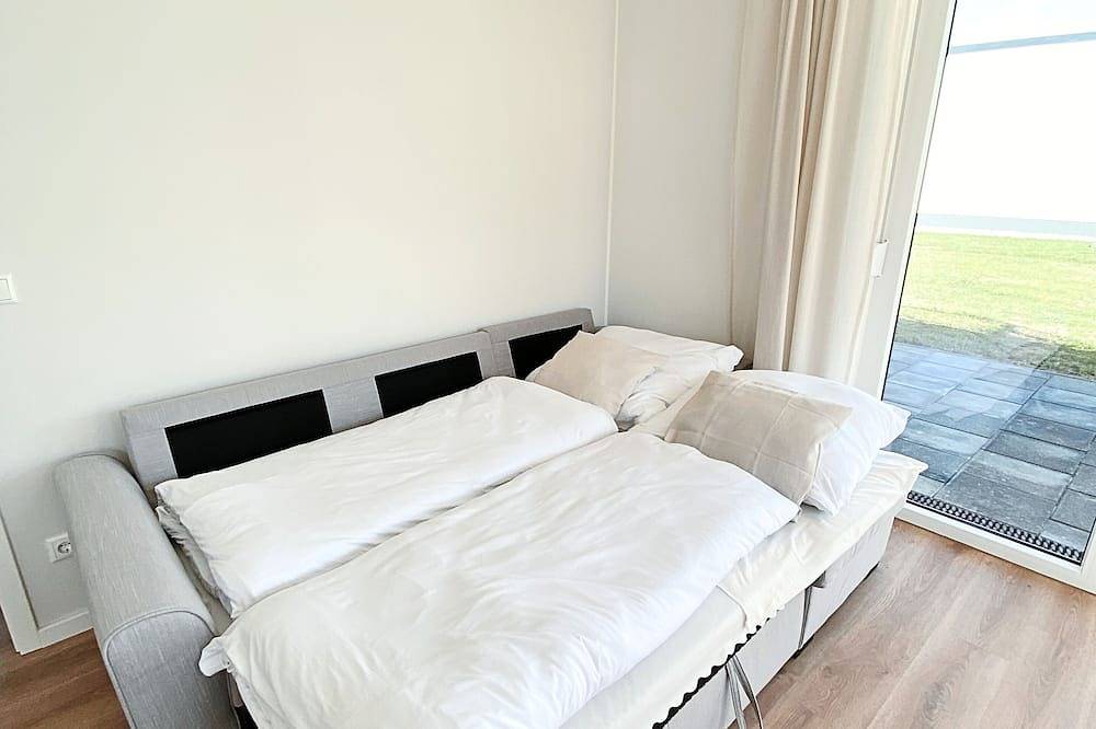 Ganze Wohnung, Seeliebe Apartment mit Terrasse | Seeblick | Parkplatz in Schwerin, Schweriner See