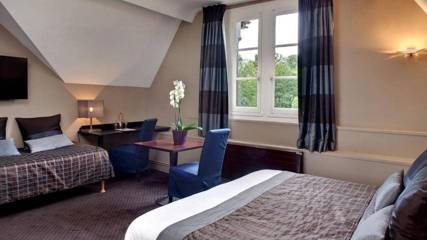 Hôtel pour 8 personnes, avec piscine et vue ainsi que terrasse et jardin à Silly-en-Gouffern - 3