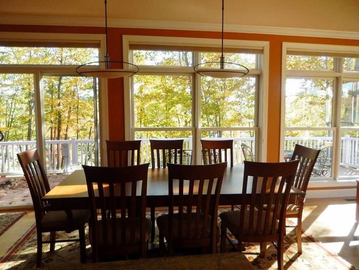 Vacation rental for 8 people, with yard and hot tub in Ludlow