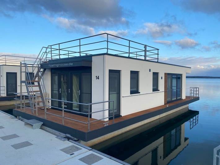 Hausboot für 4 Personen, mit Terrasse und Seeblick - 1
