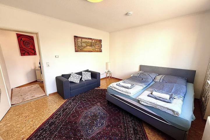 Ganze Wohnung, Komfortabel- und sorgenfreies Wohnen in Hofheim, Main-Taunus-Kreis