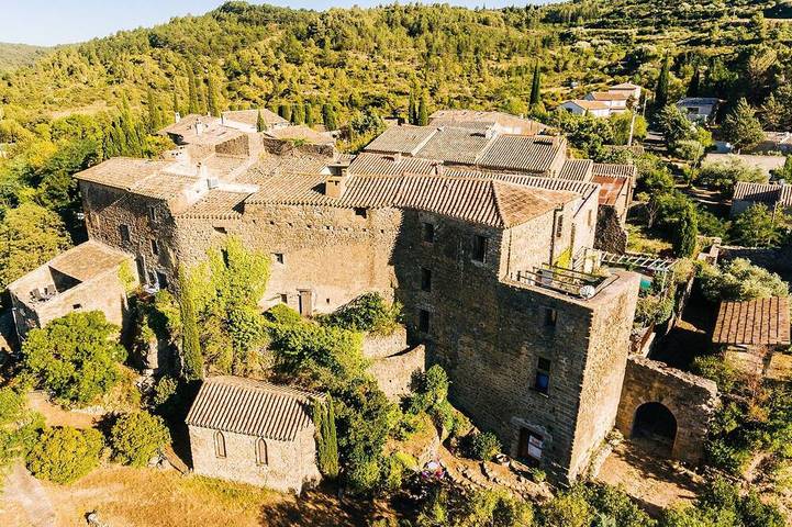 Location de vacances pour 8 personnes, avec jardin et jacuzzi à Saint-Pierre-des-Champs