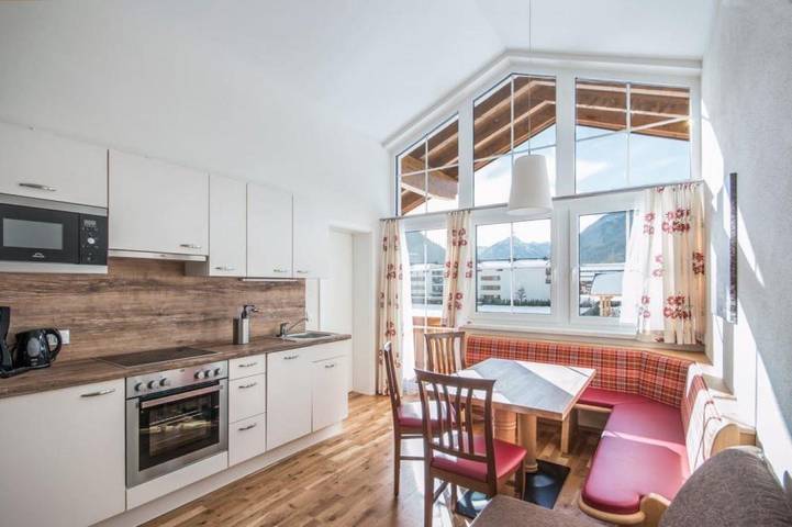 Ferienwohnung für 3 Personen, mit Garten und Balkon sowie Sauna, kinderfreundlich in Flachau - 4