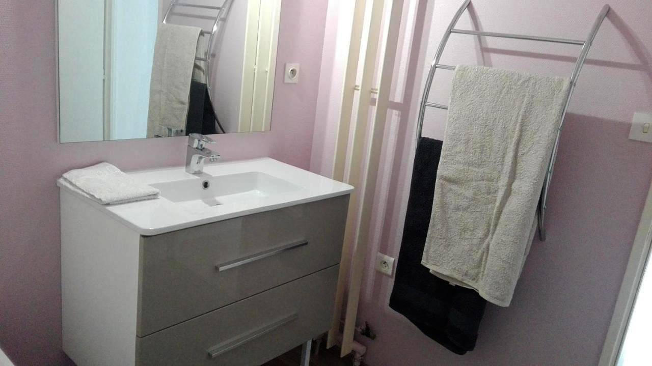 Appartement entier, One-Bedroom Apartment in Plateau d'Hauteville, Belley
