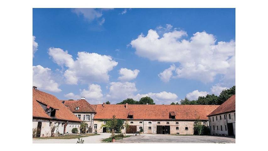 Ferienhaus für 9 Personen, mit Pool und Garten - 1