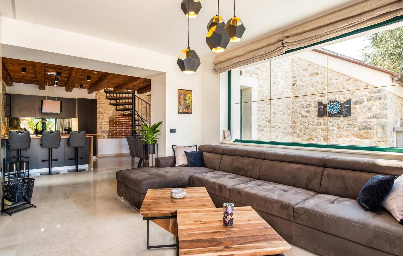 Appartement spacieux avec piscine et Wi-Fi in Nin, Région de Zadar