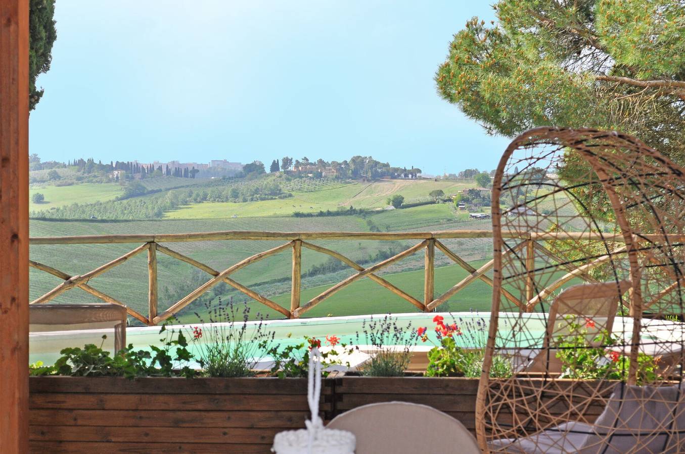 Capanna Al Lago - Capanna Al Lago Chianti Vineyards View By Best Of Mas in Castelnuovo Berardenga (Comune), Chianti