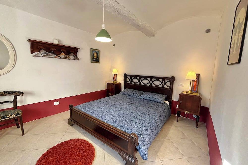 Casa Vigneto - Villa with Pool in Toano, Reggio Emilia Province