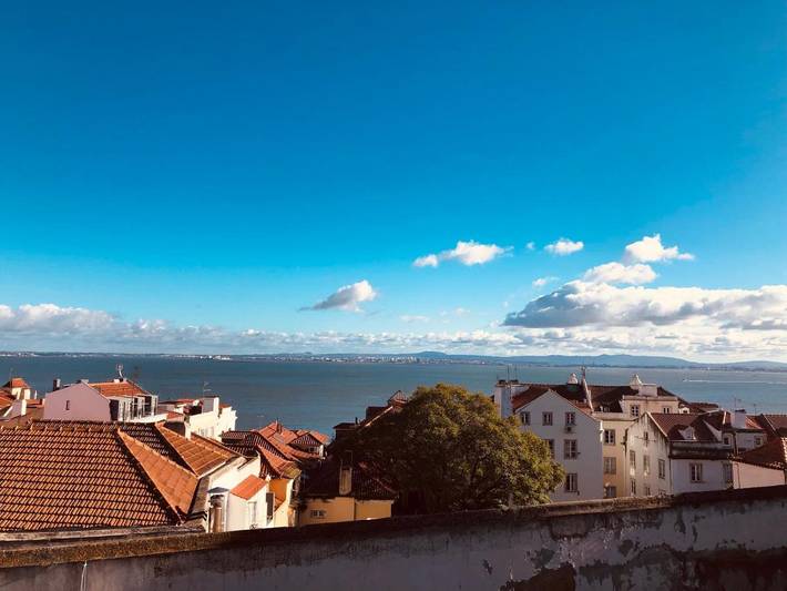 BnB für 2 Personen, mit Balkon und Ausblick in Lissabon
