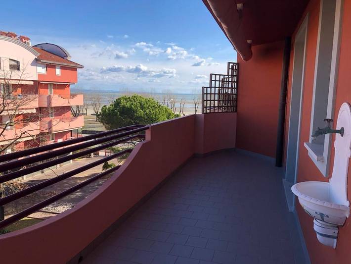 Ferienwohnung für 6 Personen, mit Ausblick und Terrasse - 1