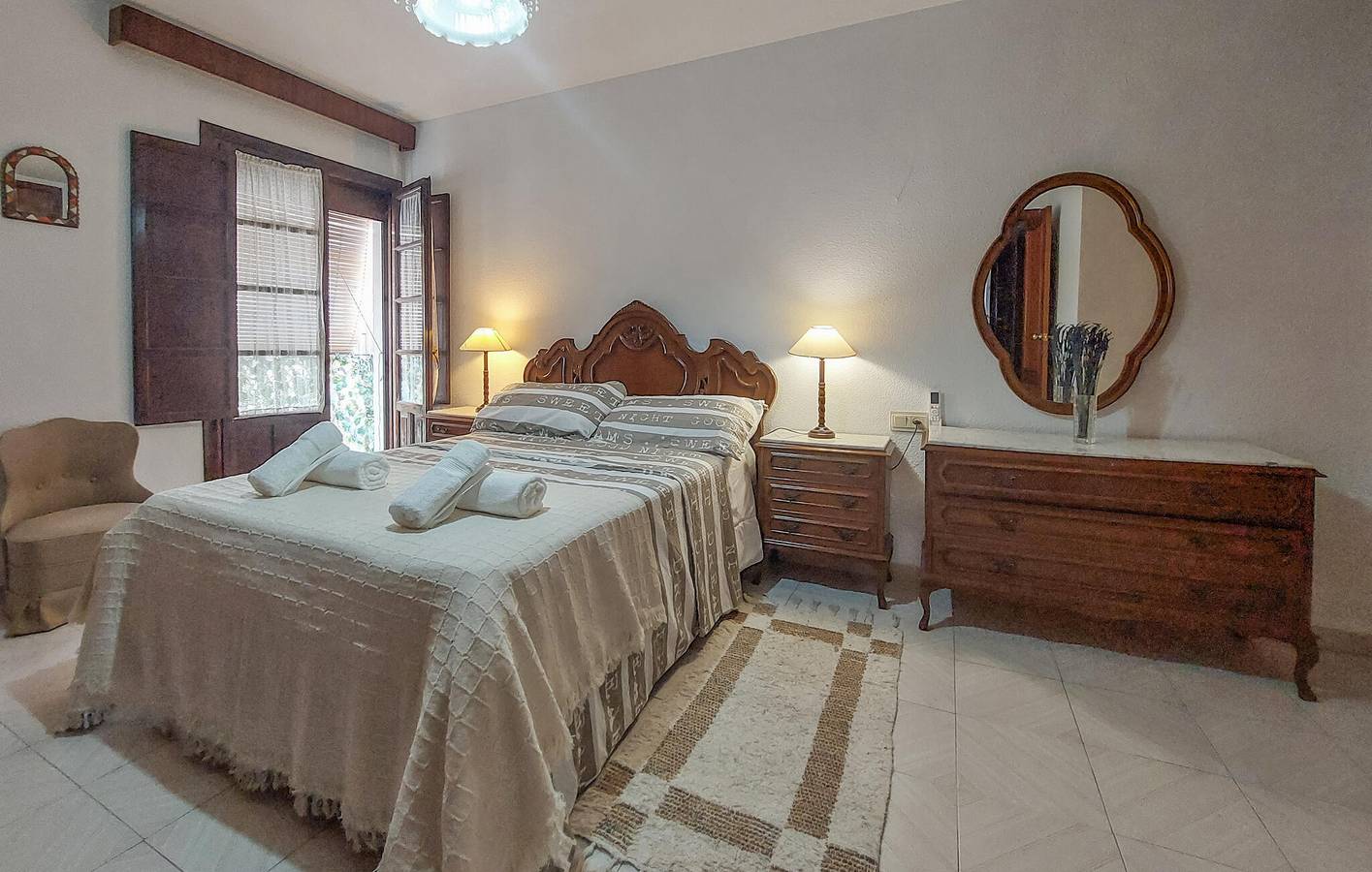 Entire holiday apartment, Panoramic View Terrace Apartment with WiFi & AC - 200m to Restaurante Pura Cepa in Ronda, Málaga Province