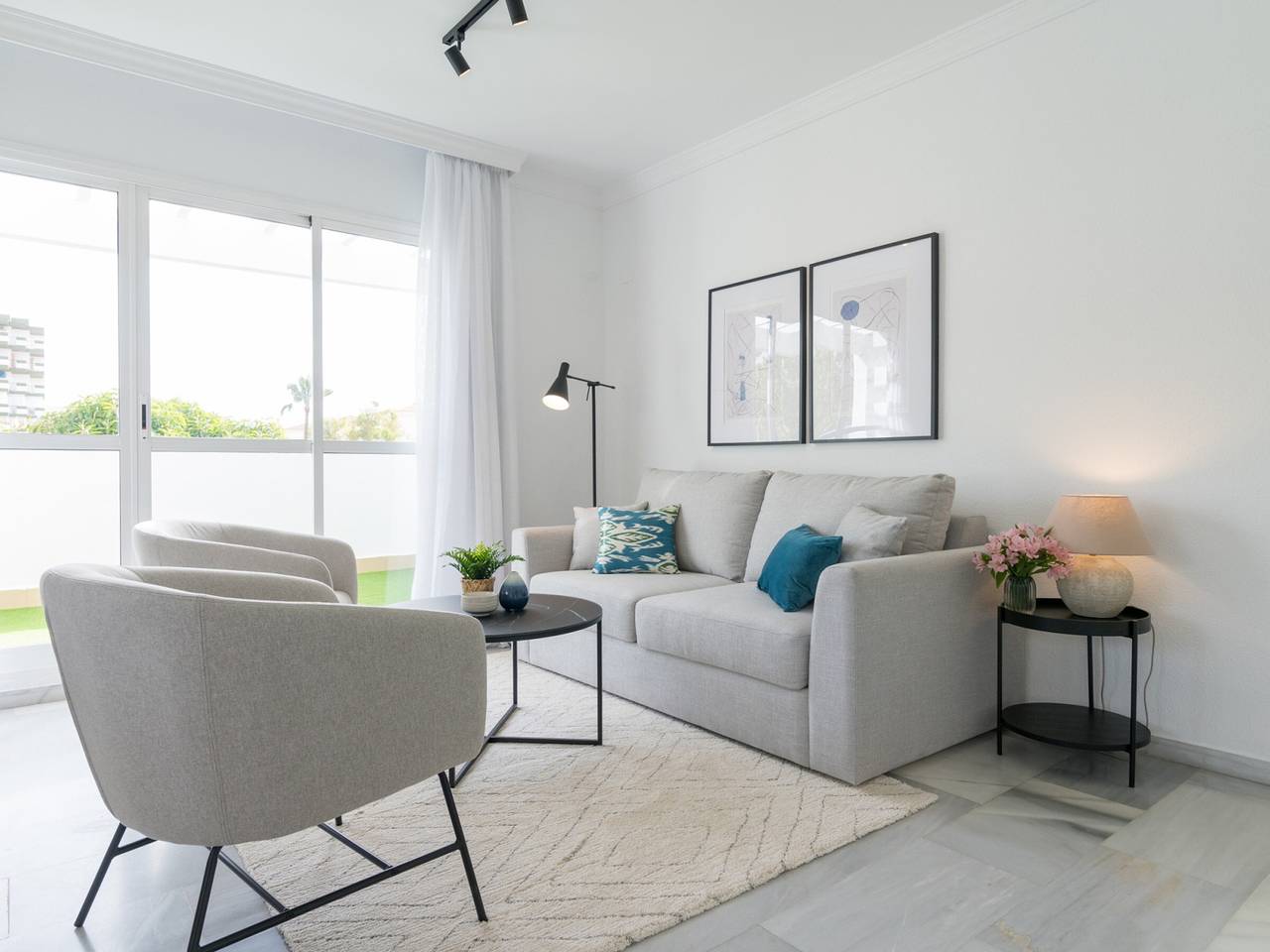 Appartement entier, Penthouse contemporain à Torremolinos avec terrasse et piscine, à deux pas de la plage in La Carihuela, Torremolinos
