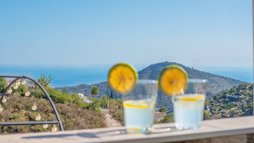 Ferienhaus für 4 Personen, mit Balkon/Terrasse und Pool in Cómpeta - 3
