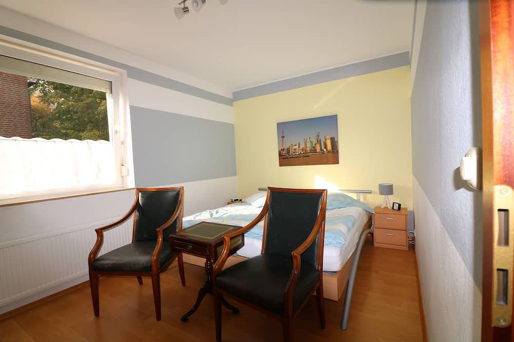 Ganze Wohnung, 3 Zi-Nichtraucher-Fewo im Westen von Hamburg für 6 Pers. (2 Sz) ebenerdig Garten in Schenefeld, Schleswig-Holstein Binnenland