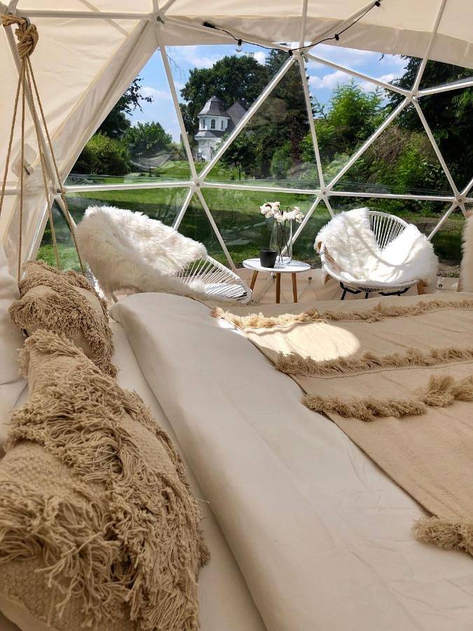 Bungalow für 2 Personen, mit Terrasse und Garten sowie Pool und Ausblick