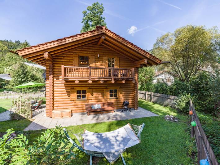 Ferienhaus für 8 Personen, mit Balkon und Terrasse sowie Garten und Sauna in Oberaudorf