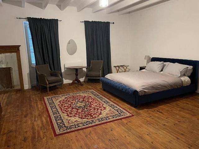 Location de vacances pour 6 personnes, avec jardin et piscine à Aumagne - 2