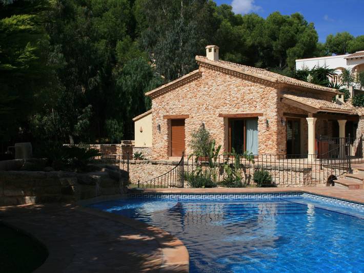 Finca für 4 Personen, mit Terrasse und Pool - 1