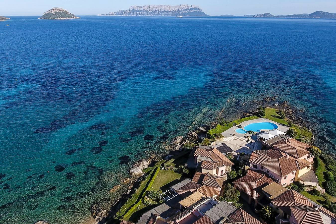 Apartamento vacacional entero, Apartamento de vacaciones para 6 personas con jardín in Baia Caddinas, Golfo Aranci