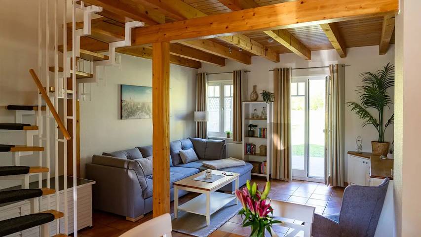 Ferienhaus für 6 Personen, mit Terrasse und Garten in Nienhagen