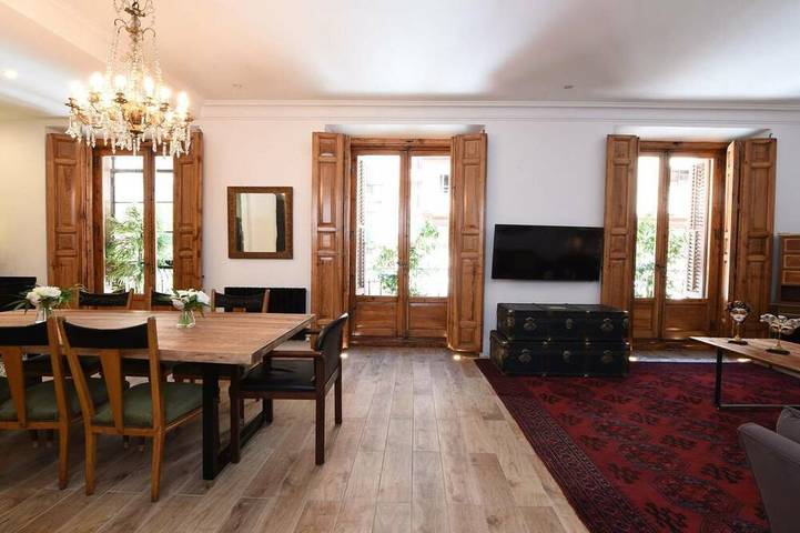 Ferienwohnung für 10 Personen, mit Balkon - 1