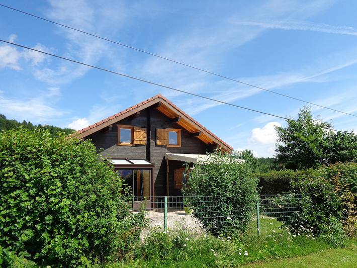 Maison de campagne pour 5 personnes, avec terrasse à Valoreille
