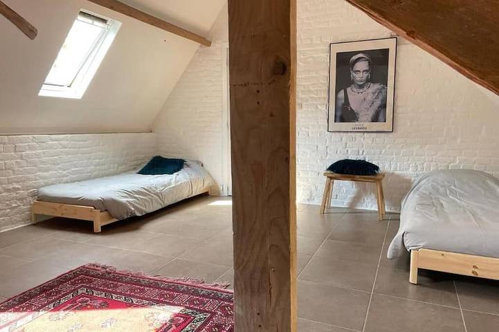 Gîte pour 6 personnes, avec piscine ainsi que jardin et jacuzzi à Ellezelles - 2