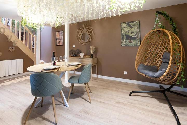 Gîte pour 2 personnes, avec Jacuzzi et Terrasse à Trélazé - 2