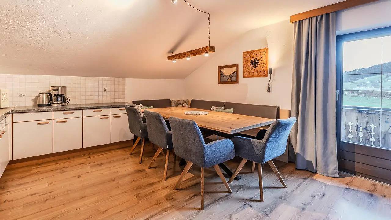 Geheel vakantieappartement, Ferienwohnung für 9 Personen (110 m²) in Stumm im Zillertal in Stumm, Ski-Optimal Hochzillertal