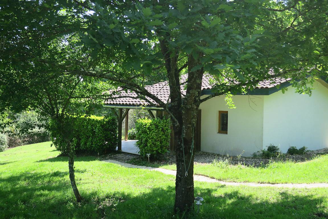 Gîte Hirondelle - Domaine Le Poteau in Castelnau-d'Auzan, Gers