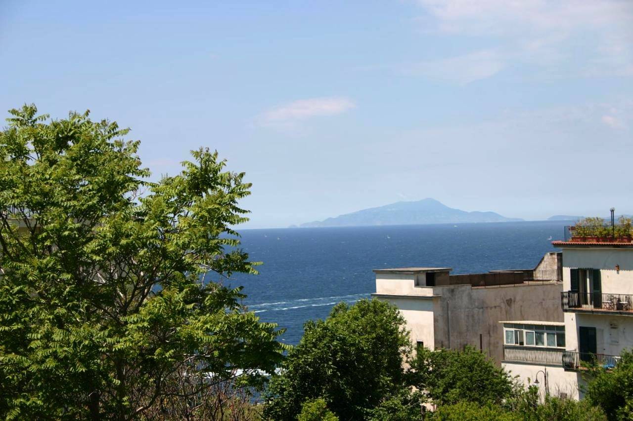 Appartamento intero, Casa Lucia in Meta, Sorrento Coast