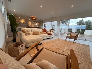 Cottage pour 6 personnes, avec terrasse ainsi que piscine et vue à Saint-Maximin (Oise)