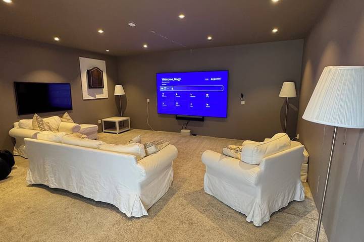 Ganze Wohnung, Luxury 2-bedroom cinema apartment in peaceful Soereidgrend in Fana, Bergen