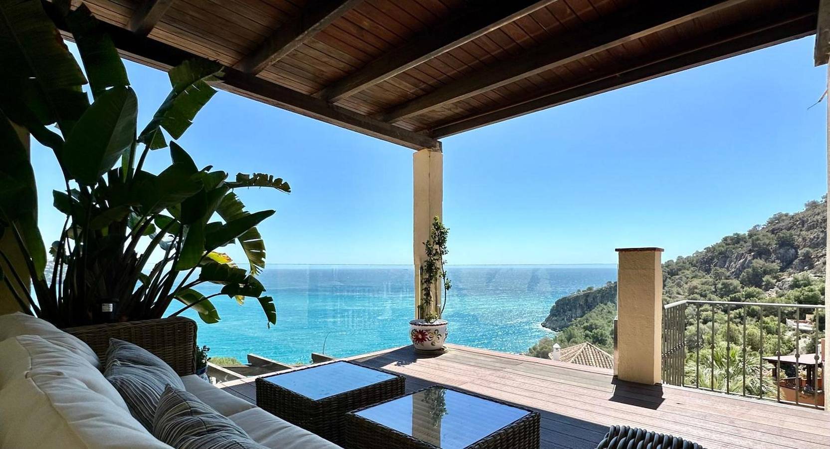 Vakantiehuis 'Mooi Huis met Prachtig Uitzicht op Zee' met Zeezicht, Wi-Fi en Airconditioning in Cerro Gordo, Almuñecar