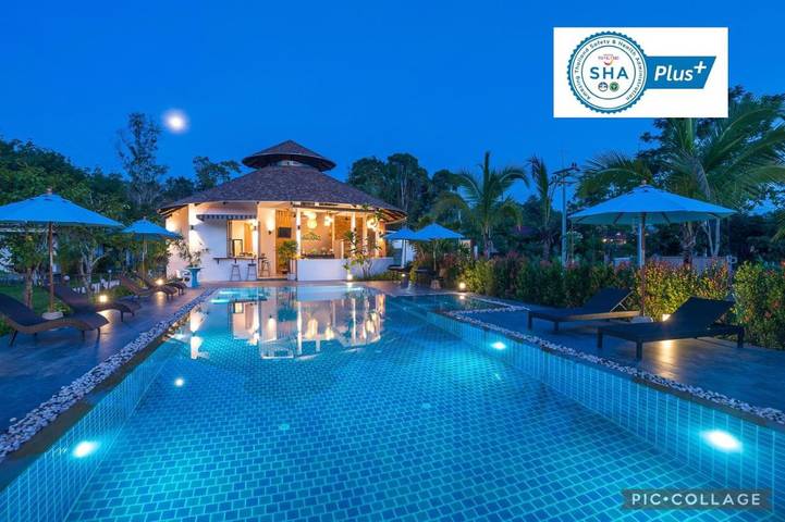 Chalet para 2 personas, con jardín además de vistas y piscina - 1