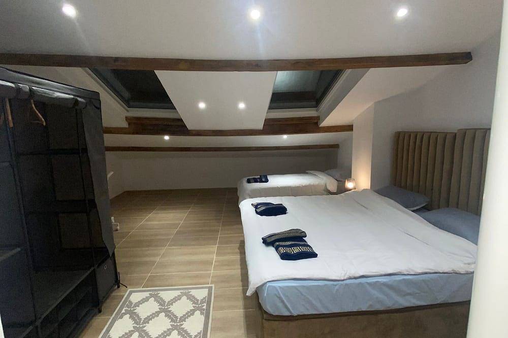 The Luxurious House Hotel Paris La Défense - Luxury suite in Argenteuil, Val-d'Oise